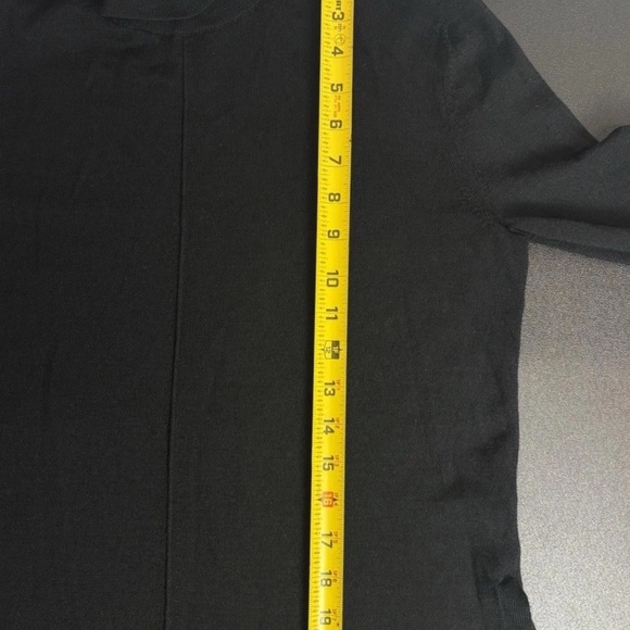 Banana Republic Black Merino Wool Turtleneck Sweater Long Sleeve Women’s Medium - Picture 13 of 14